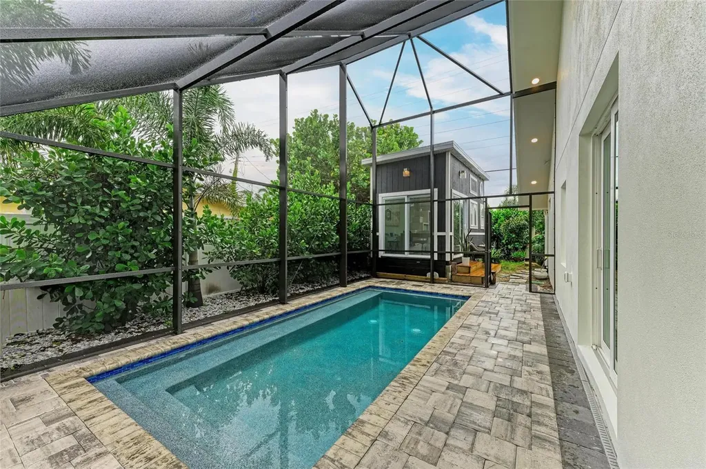 2156 Orchid Street Sarasota FL 34239
