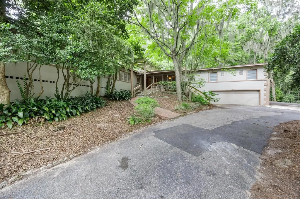 3108 SW 2nd Court Gainesville FL 32601
