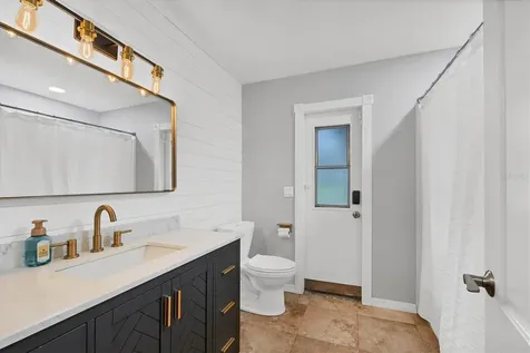 4536 Robin Hood Trail W Sarasota FL 34232