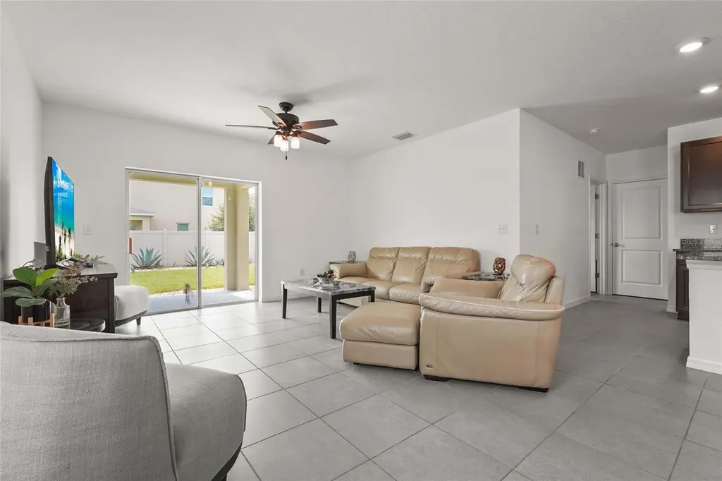 5835 Calla Lilly Drive Sarasota FL 34232