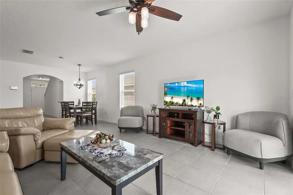 5835 Calla Lilly Drive Sarasota FL 34232