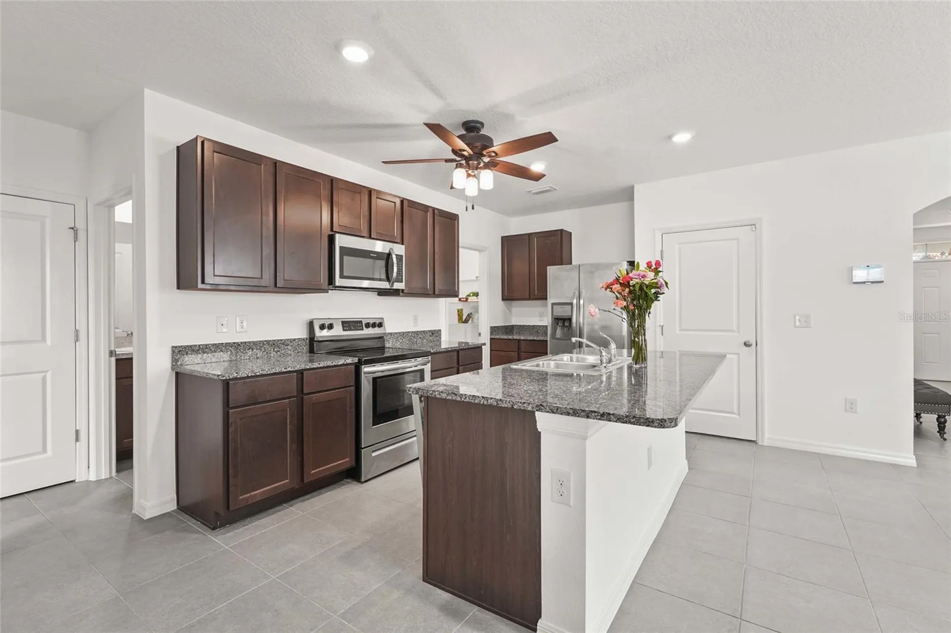 5835 Calla Lilly Drive Sarasota FL 34232