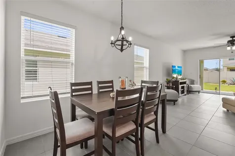 5835 Calla Lilly Drive Sarasota FL 34232