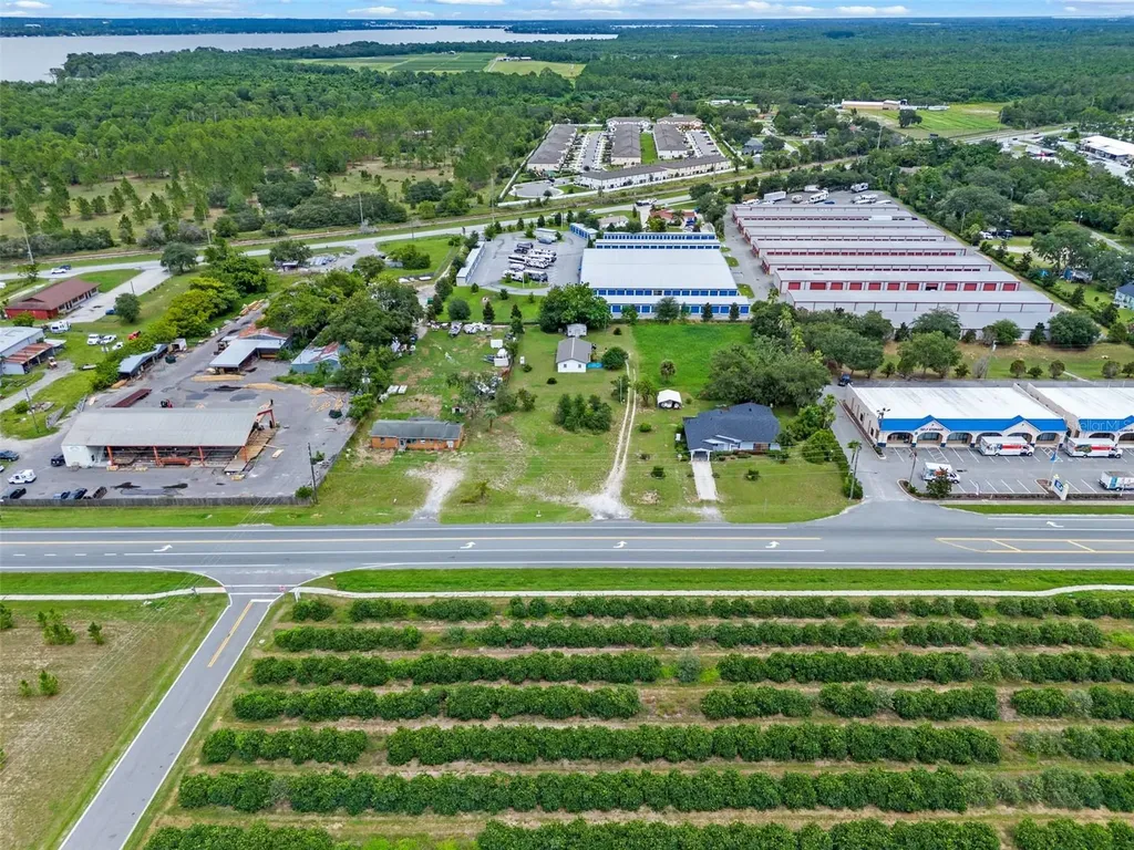 29644 Fl-19 Tavares FL 32778