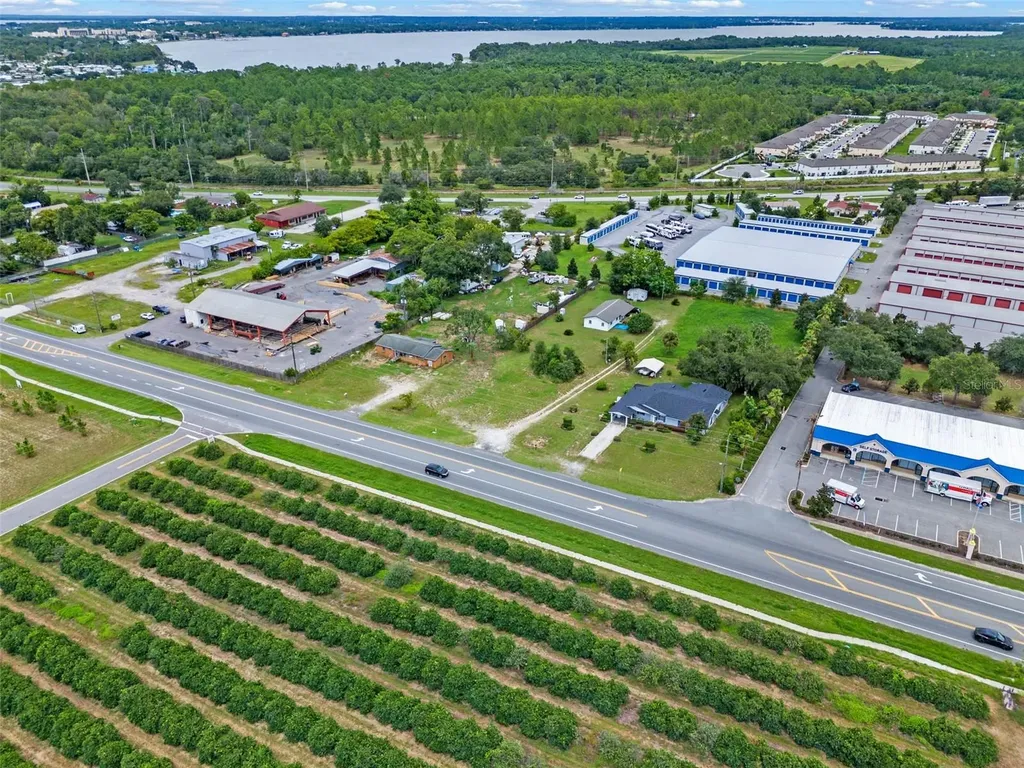 29644 Fl-19 Tavares FL 32778