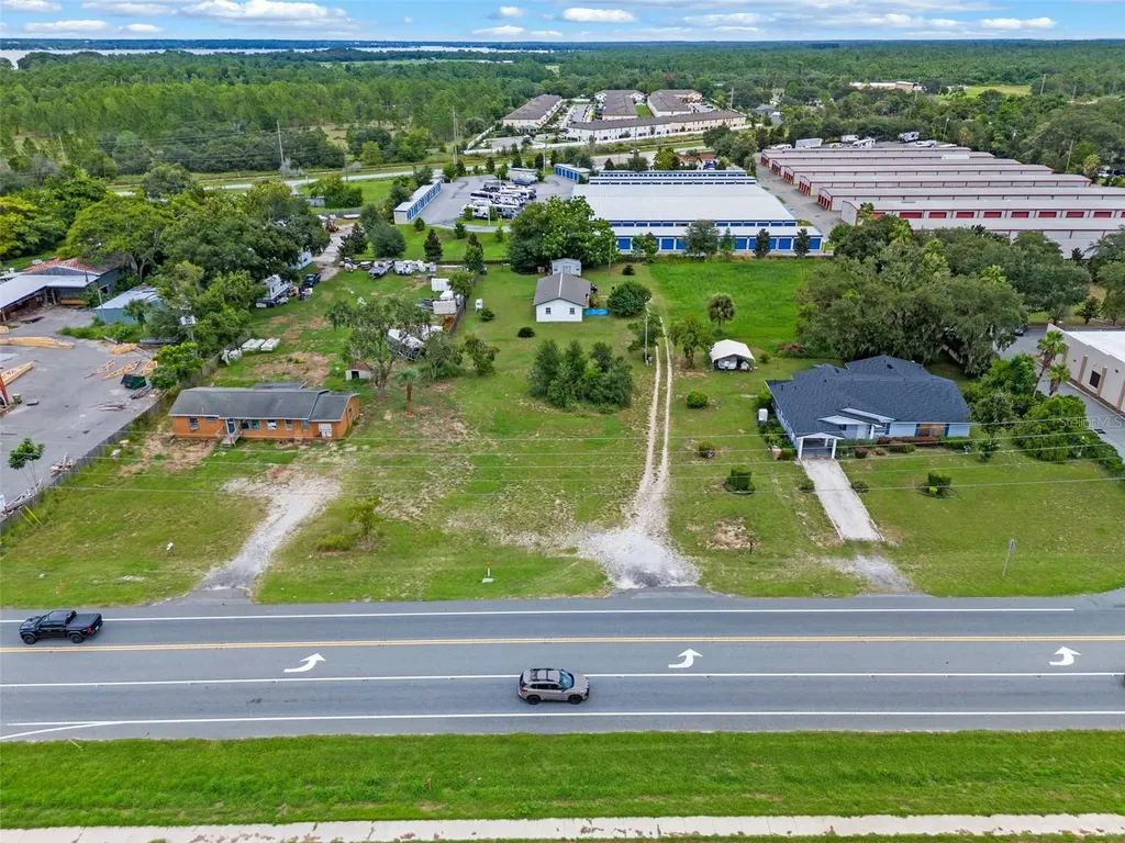 29644 Fl-19 Tavares FL 32778
