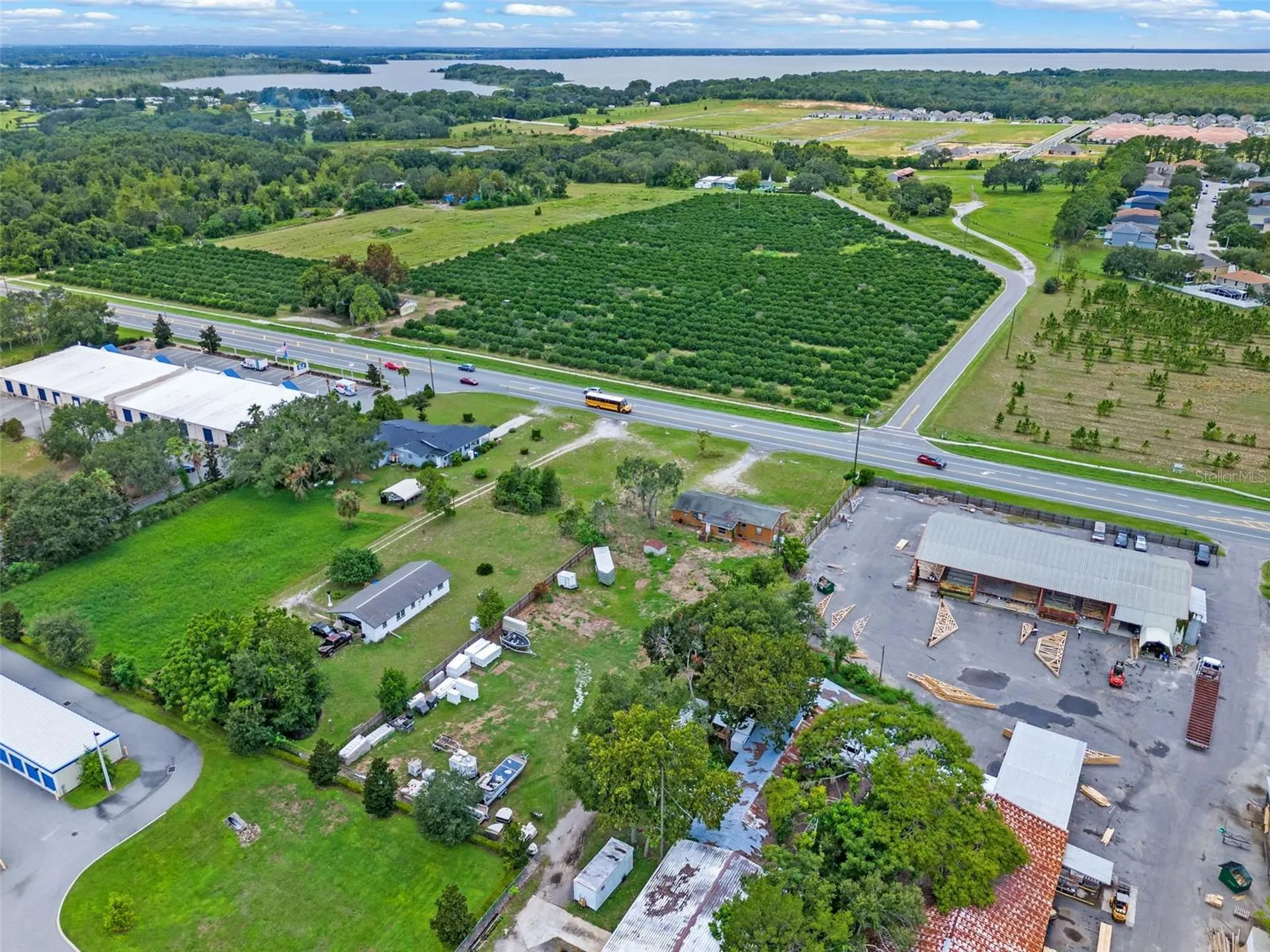 29644 Fl-19 Tavares FL 32778