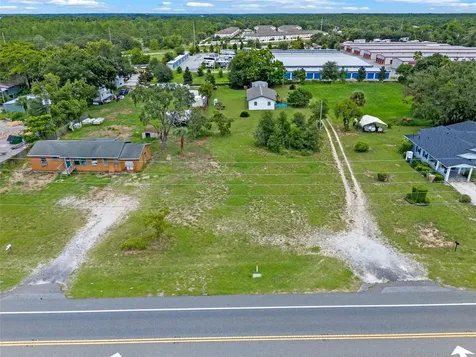 29644 Fl-19 Tavares FL 32778