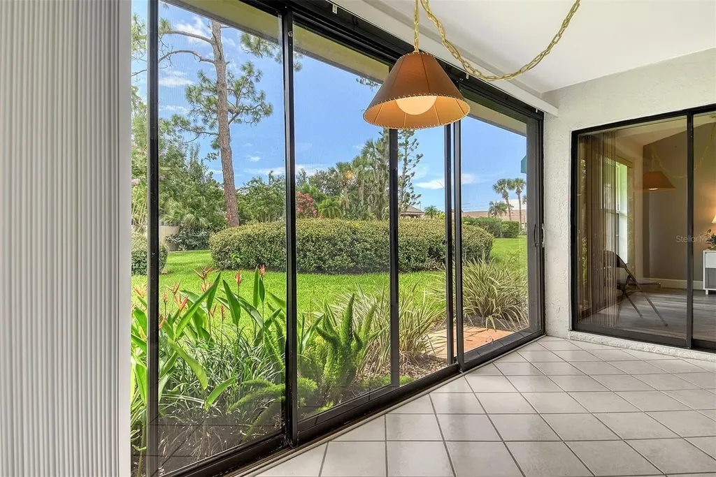 5956 Clubside Drive Sarasota FL 34243