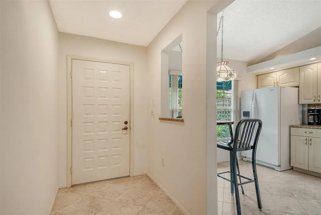 5956 Clubside Drive Sarasota FL 34243