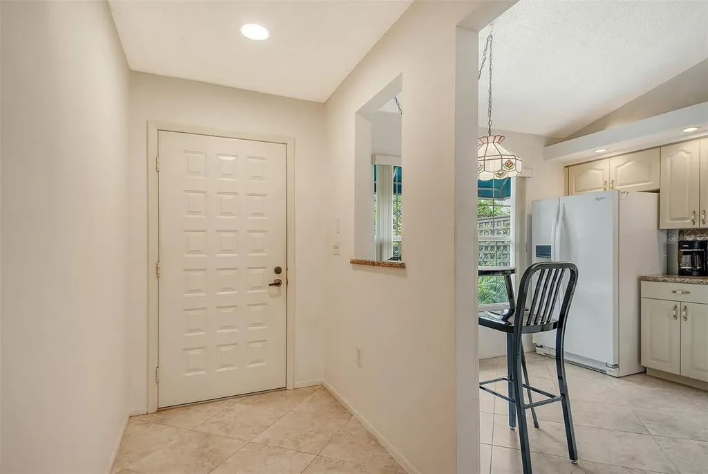 5956 Clubside Drive Sarasota FL 34243
