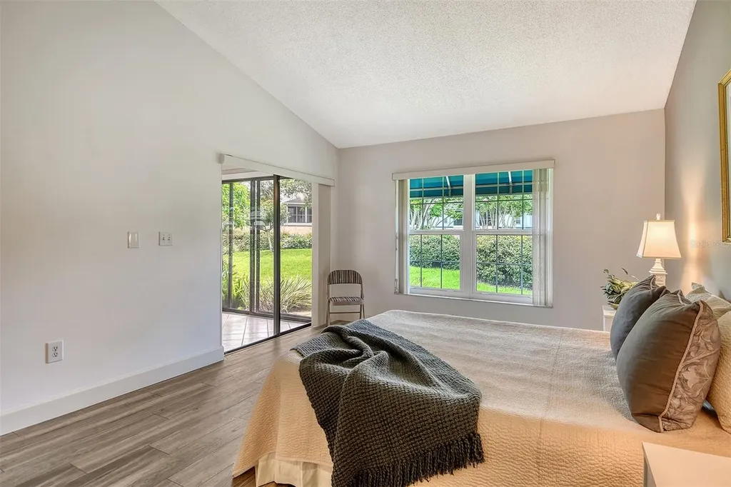 5956 Clubside Drive Sarasota FL 34243