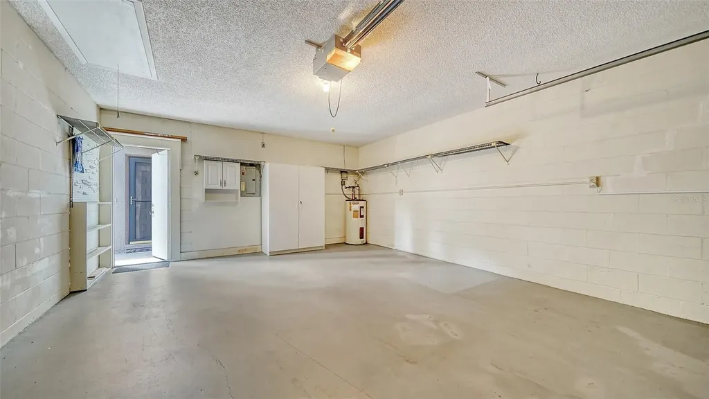 5956 Clubside Drive Sarasota FL 34243