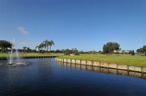 5956 Clubside Drive Sarasota FL 34243