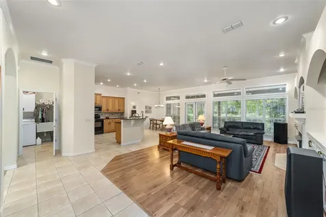 10223 SW 49th Lane Gainesville FL 32608