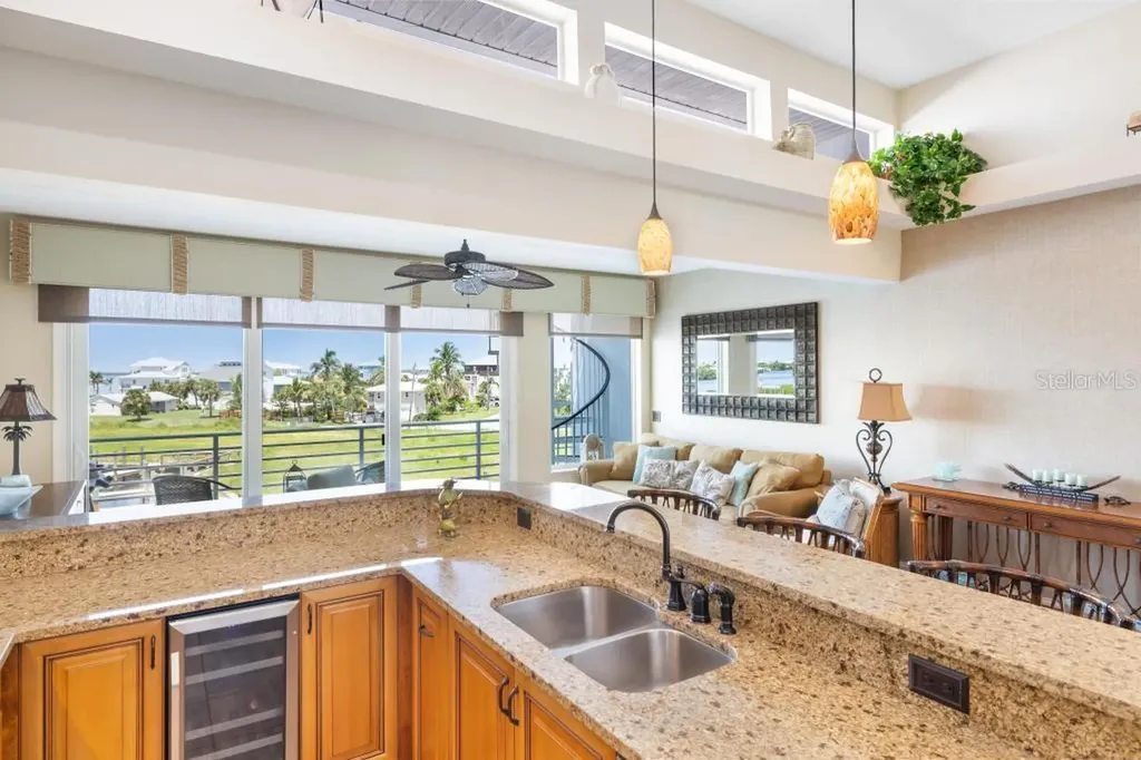 8276 Harborside Circle Englewood FL 34224