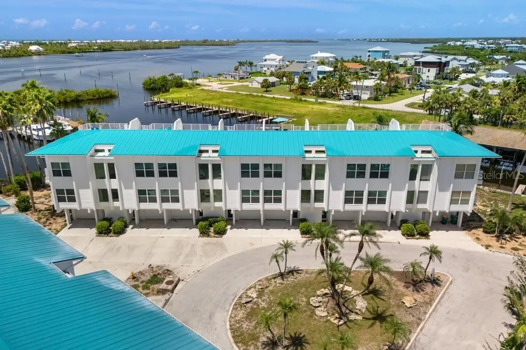 8276 Harborside Circle Englewood FL 34224