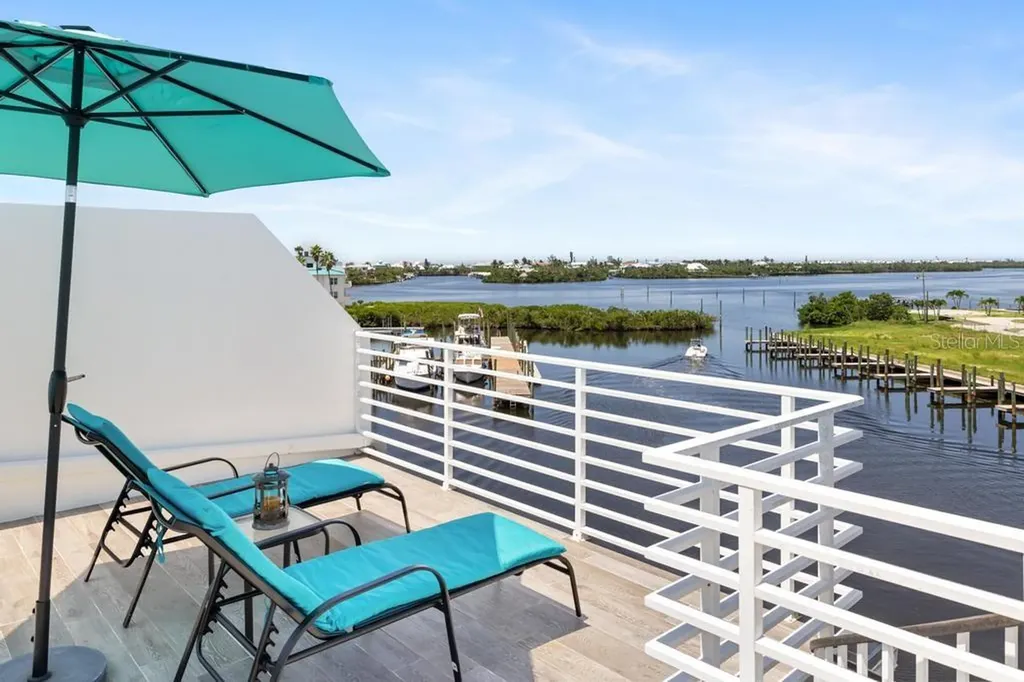 8276 Harborside Circle Englewood FL 34224