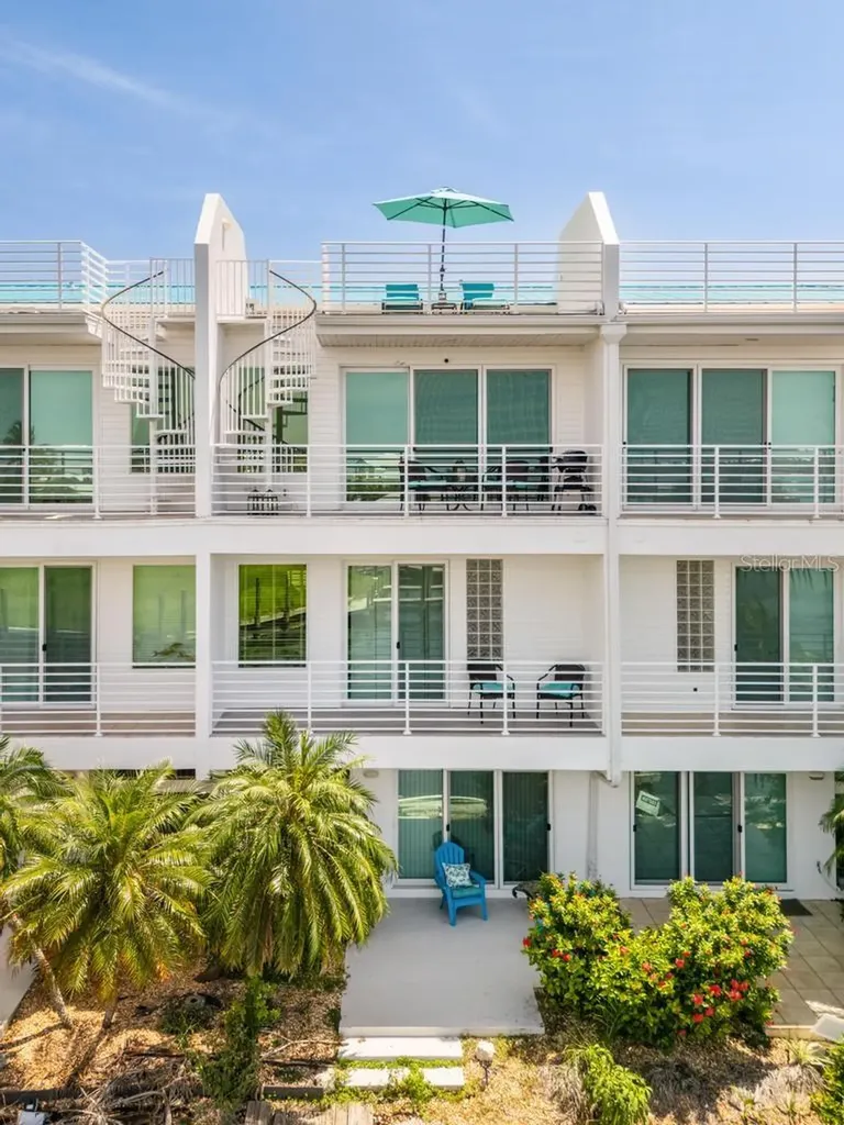 8276 Harborside Circle Englewood FL 34224