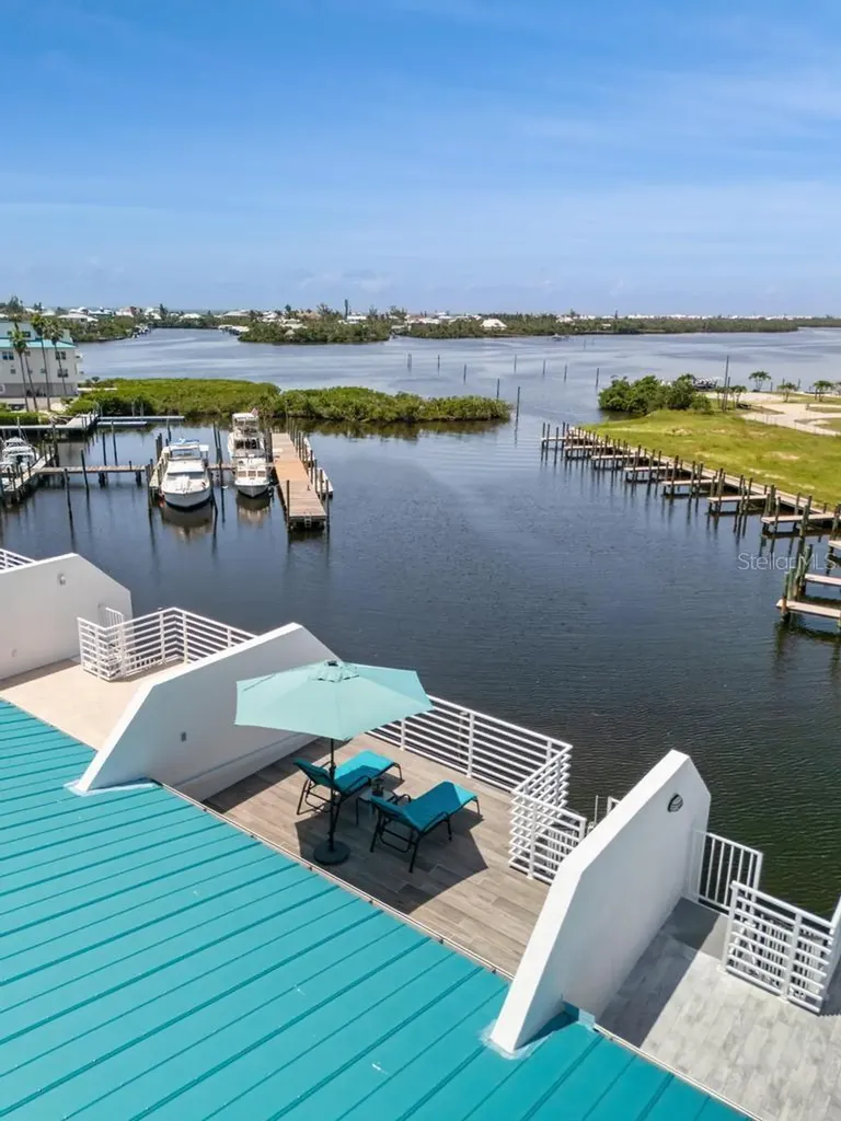 8276 Harborside Circle Englewood FL 34224