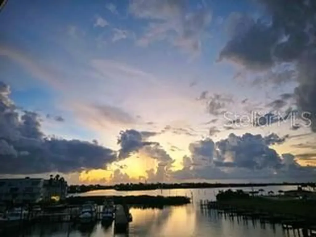 8276 Harborside Circle Englewood FL 34224