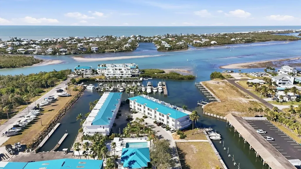 8276 Harborside Circle Englewood FL 34224