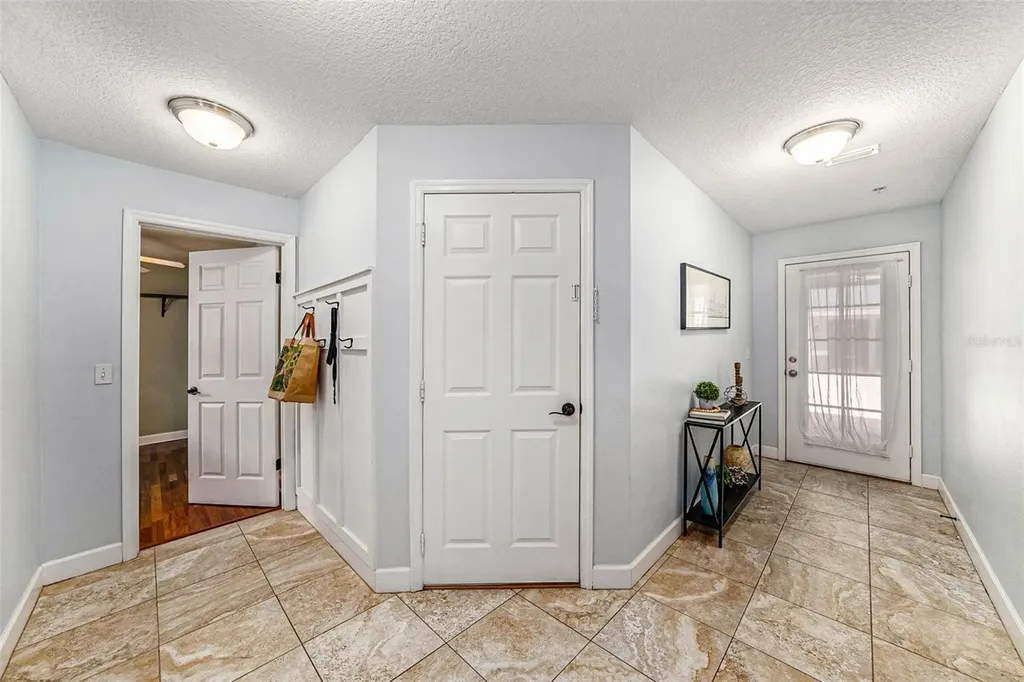 3111 W De Leon Street Tampa FL 33609