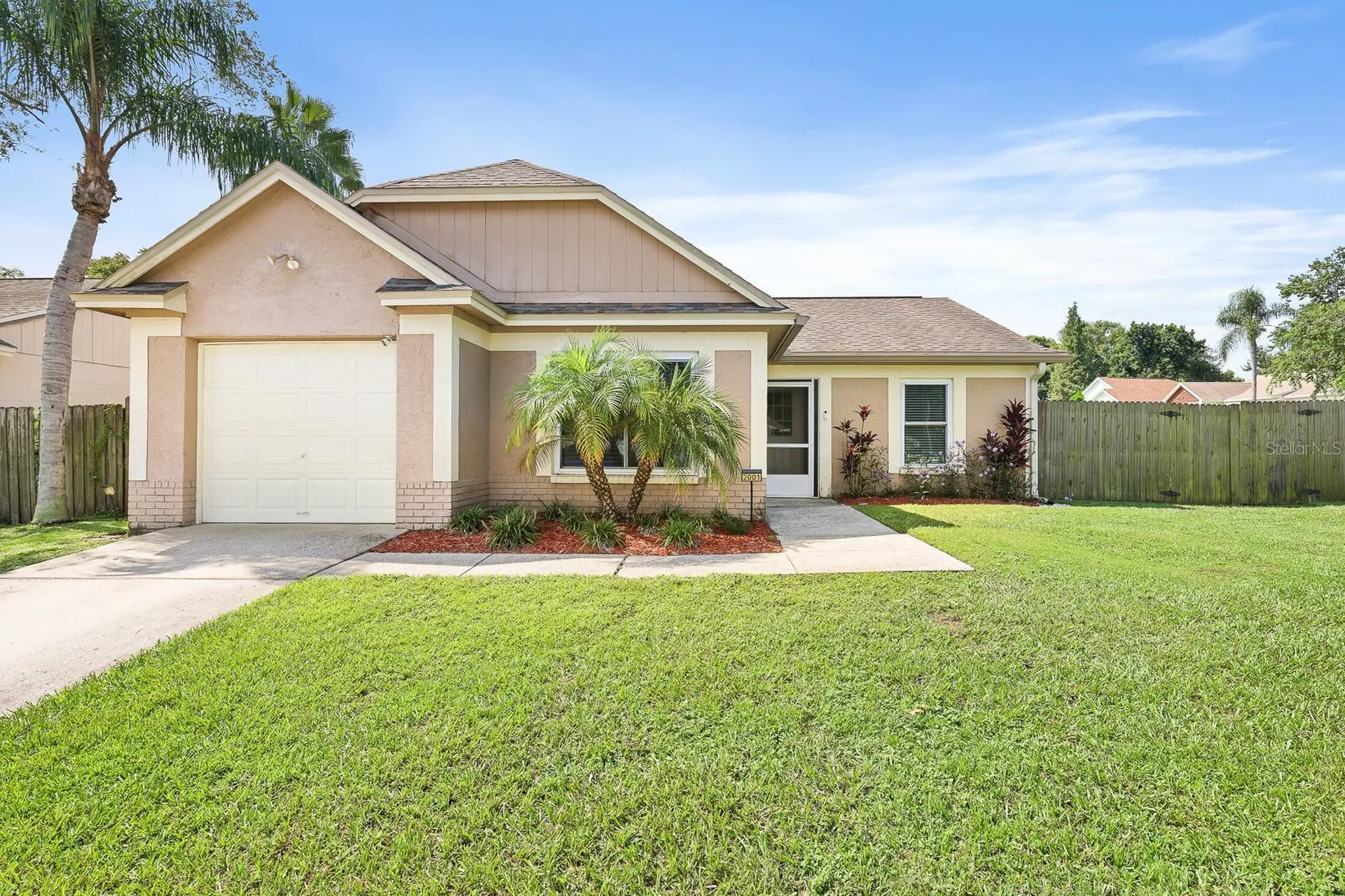 2001 Paladin Court Valrico FL 33594