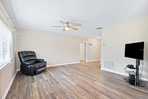 2001 Paladin Court Valrico FL 33594