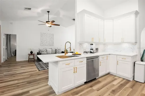 721 Brittany Park Boulevard Tarpon Springs FL 34689