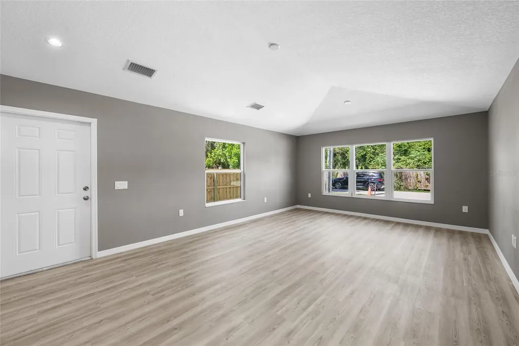 3908 Walnut Avenue Sarasota FL 34234