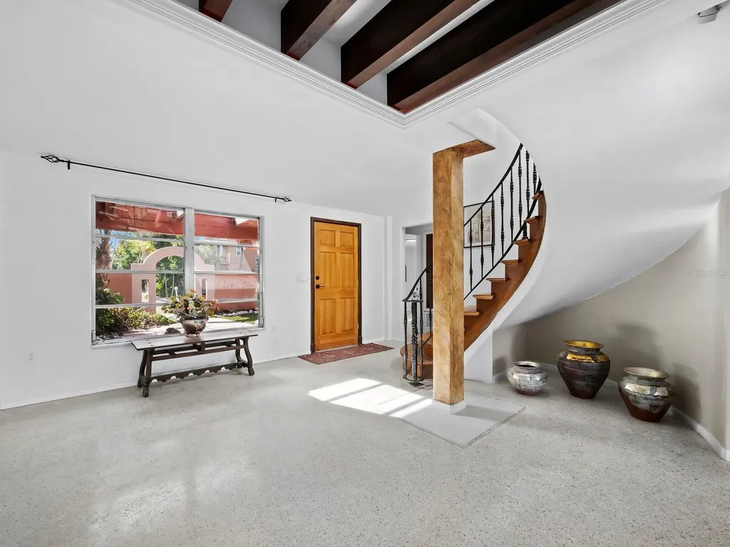 749 Penfield Street Longboat Key FL 34228