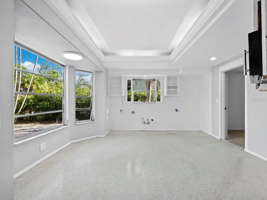 749 Penfield Street Longboat Key FL 34228