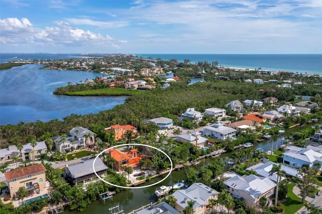 749 Penfield Street Longboat Key FL 34228