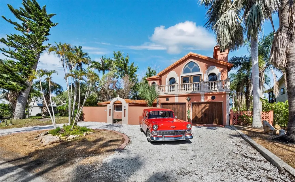 749 Penfield Street Longboat Key FL 34228