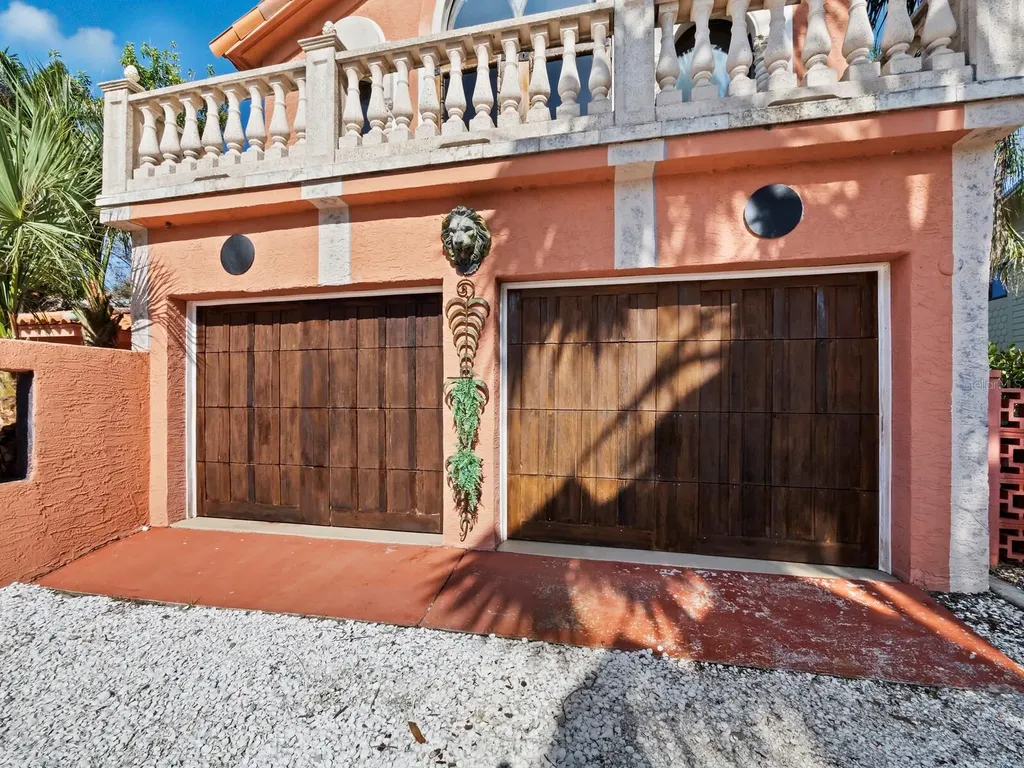 749 Penfield Street Longboat Key FL 34228