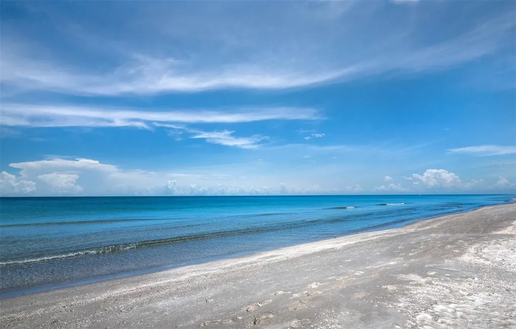749 Penfield Street Longboat Key FL 34228
