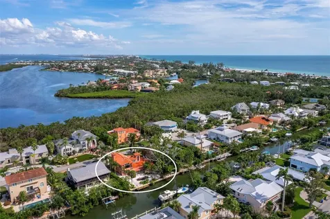 749 Penfield Street Longboat Key FL 34228