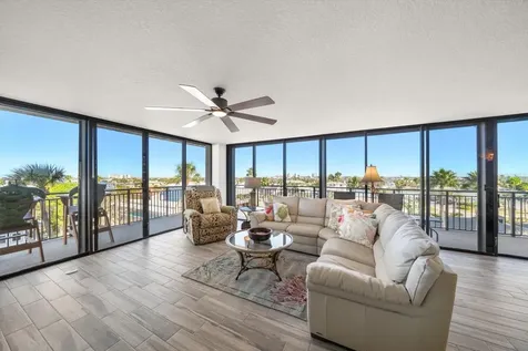 7650 Bayshore Drive Treasure Island FL 33706