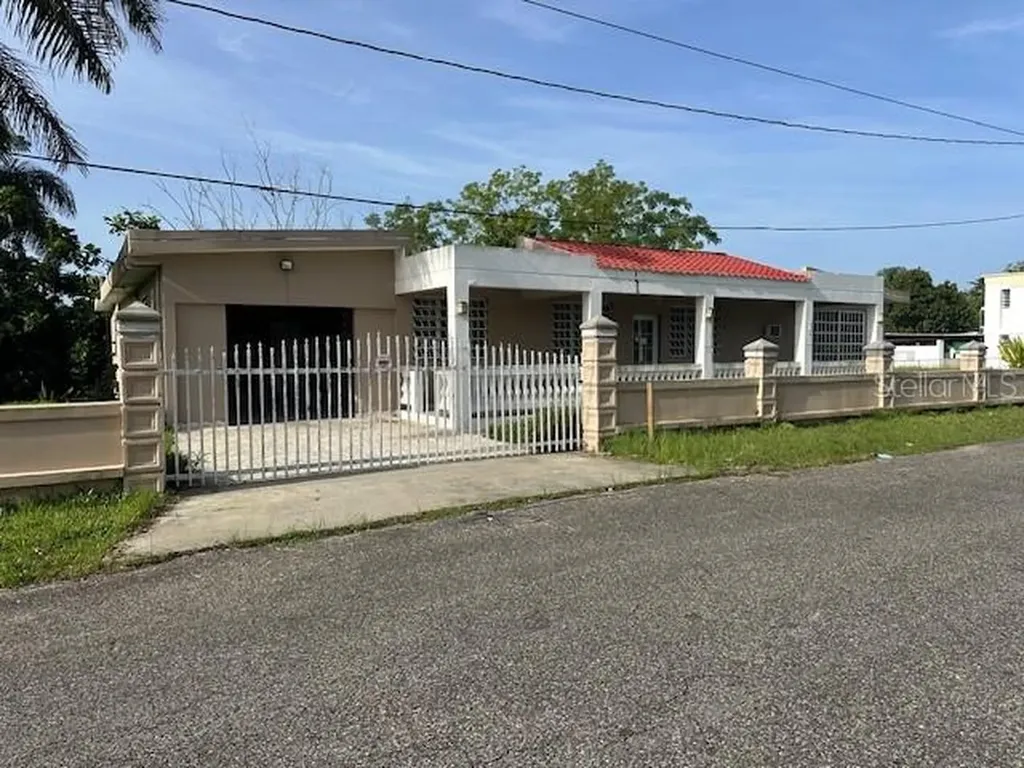 Carr. 635 Lote 1 Bo. Aibonito Hatillo PR 00659