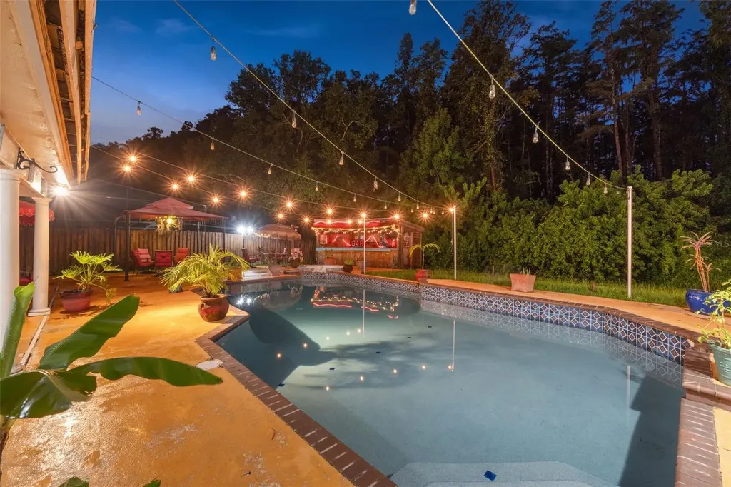 16502 E Course Drive Tampa FL 33624