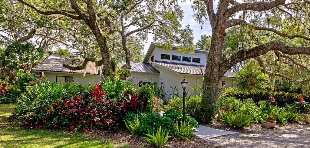 4737 Stone Ridge Trail Sarasota FL 34232