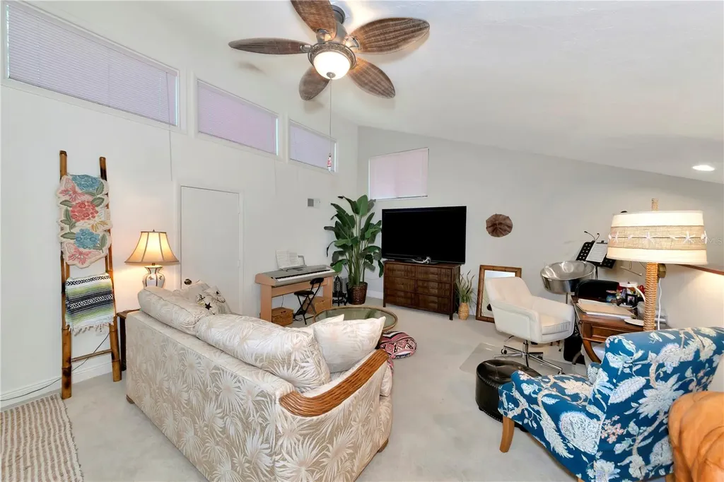 4737 Stone Ridge Trail Sarasota FL 34232