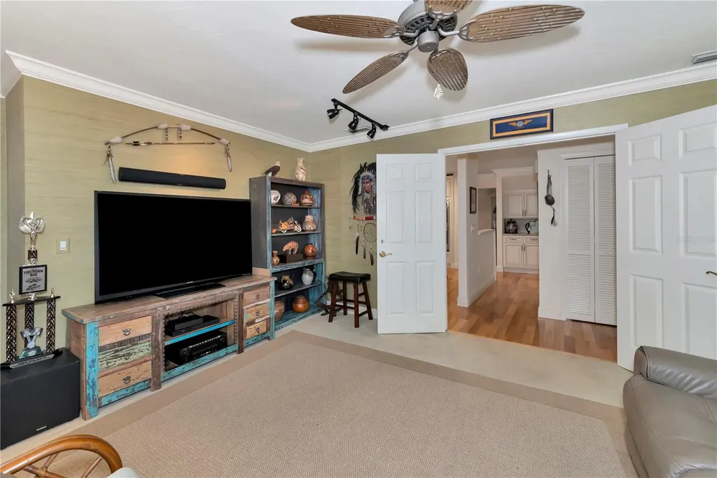 4737 Stone Ridge Trail Sarasota FL 34232