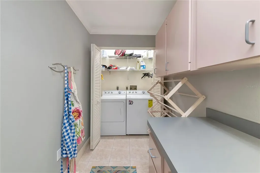 4737 Stone Ridge Trail Sarasota FL 34232