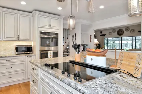 4737 Stone Ridge Trail Sarasota FL 34232