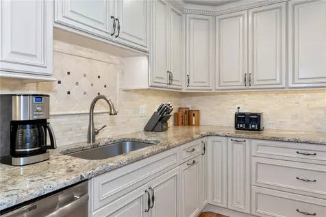 4737 Stone Ridge Trail Sarasota FL 34232