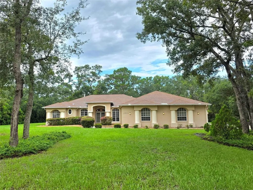 11415 Paramount Avenue Weeki Wachee FL 34614