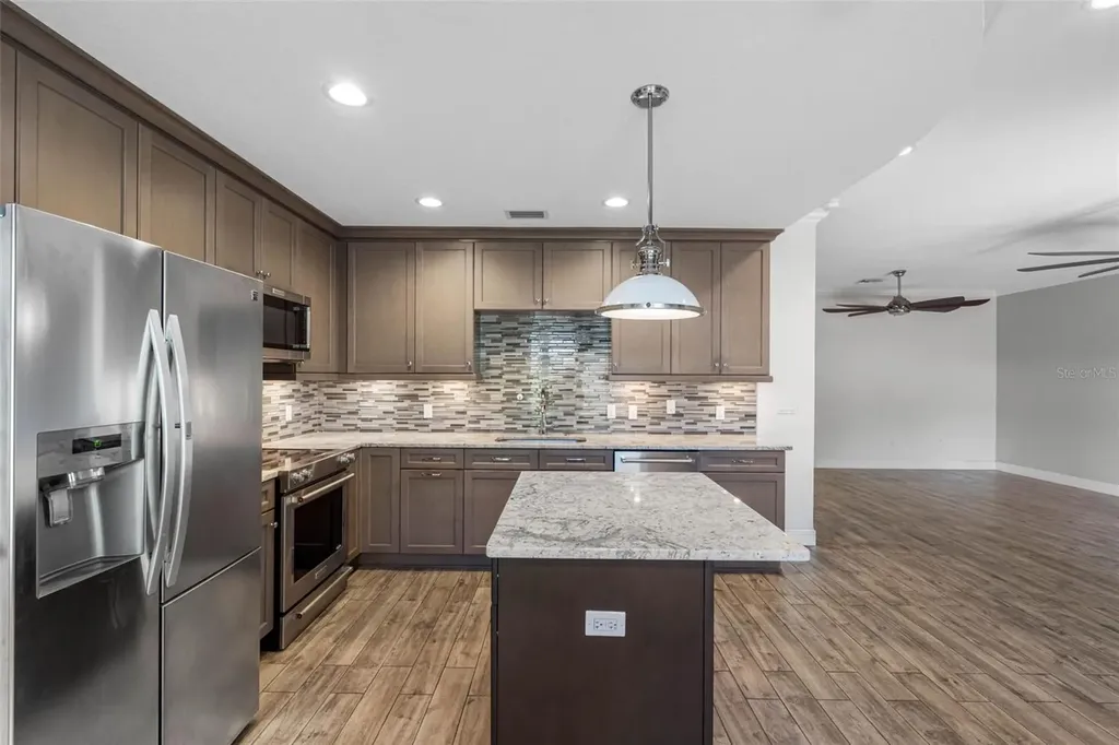 763 Date Palm Lane St Petersburg FL 33707