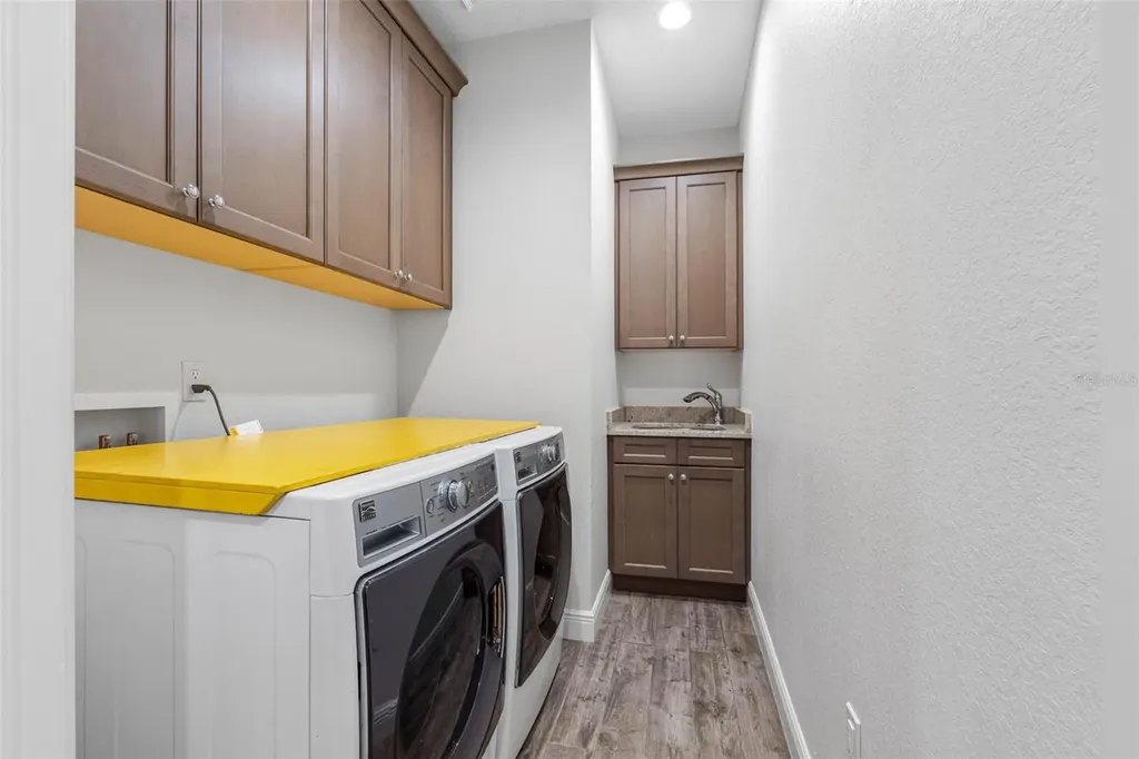763 Date Palm Lane St Petersburg FL 33707